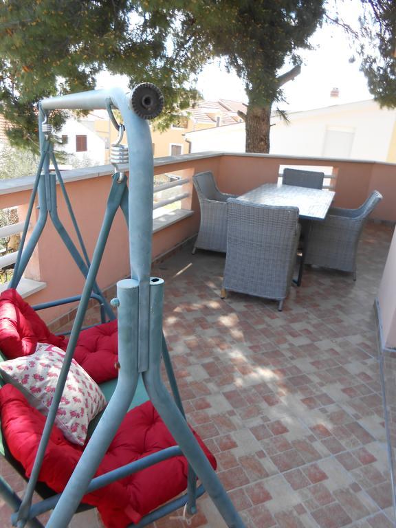 Apartments Luvi Trogir Oda fotoğraf